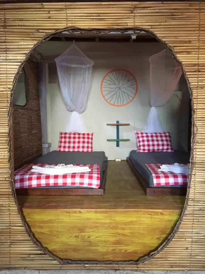 Sunrise Lodge & Lounge Singaraja Екстериор снимка